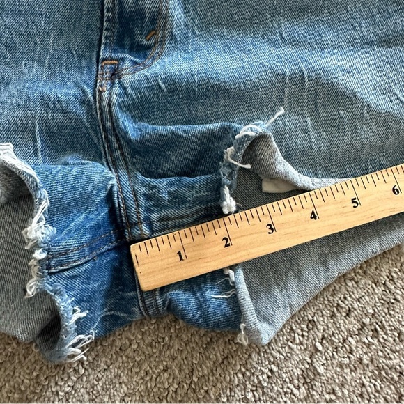Abercrombie & Fitch The Mom Short High Curve Love - Size 28/6 - Picture 7 of 7